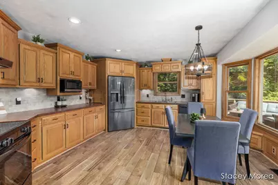 12173 Hart Street NE, Greenville, MI 48838 - Photo 10