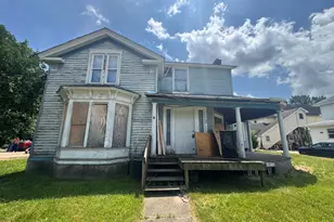 162 Calhoun St, Battle Creek, MI 49017 - Photo 1