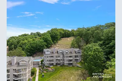 810 S Harbor Drive #22, Grand Haven, MI 49417 - Photo 48