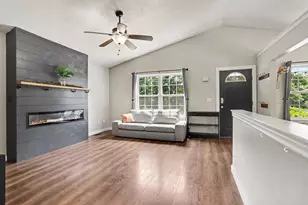 8836 Almena Dr, Kalamazoo, MI 49009 - Photo 2