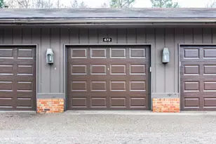 672 Greenhills Dr, Ann Arbor, MI 48105 - Photo 32