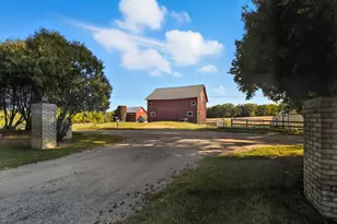 3223 Dunning St, Cassopolis, MI 49031 - Photo 4