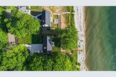 2578 Lakeshore Drive, Fennville, MI 49408 - Photo 6