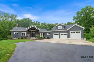 1497 10 Mile Rd NE, Comstock Park, MI 49321 - Photo 4