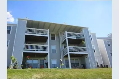 123 Fieldcrest 303, Ann Arbor, MI 48103 - Photo 2