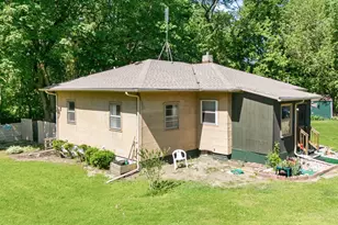 1356 Pipestone Rd, Benton Harbor, MI 49022 - Photo 6