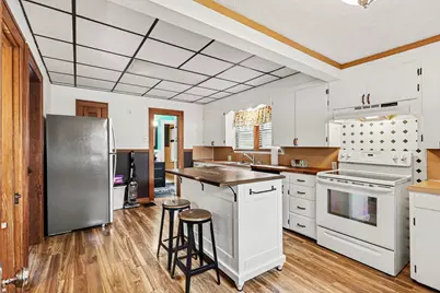 293 W 20th Street, Holland, MI 49423 - Photo 8