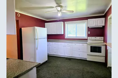 1252 Railroad Road, Union City, MI 49094 - Photo 4