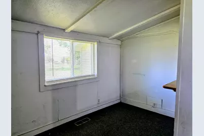 1252 Railroad Road, Union City, MI 49094 - Photo 6