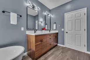 5049 Birdie Ln, Ann Arbor, MI 48103 - Photo 24