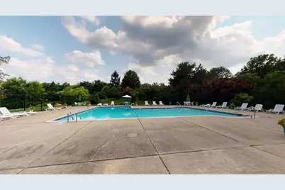 718 Peninsula Court, Ann Arbor, MI 48105 - Photo 32