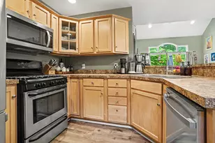17473 Park Pl Cir, Spring Lake, MI 49456 - Photo 8