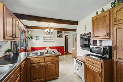 2125 Pawnee Path, Stevensville, MI 49127 - Photo 12