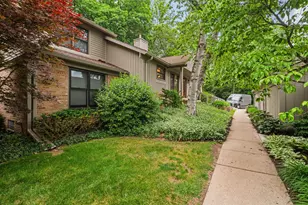 2202 Pine Grove Ct, Ann Arbor, MI 48103 - Photo 48