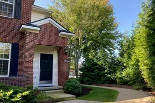 229 Scio Village Ct, Ann Arbor, MI 48103 - Photo 2