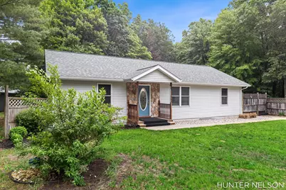 1081 E 98th Street, Grant, MI 49327 - Photo 4