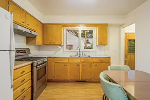1210 Arella Blvd, Ann Arbor, MI 48103 - Photo 4
