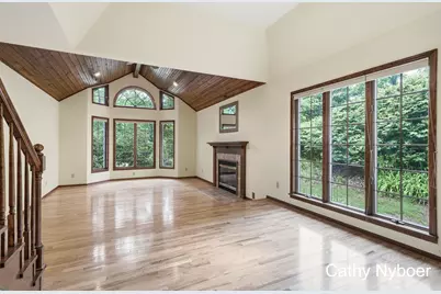 13462 Lakeshore Avenue, Grand Haven, MI 49417 - Photo 4