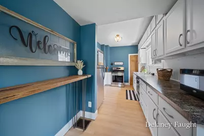 717 Garfield Avenue NW, Grand Rapids, MI 49504 - Photo 16