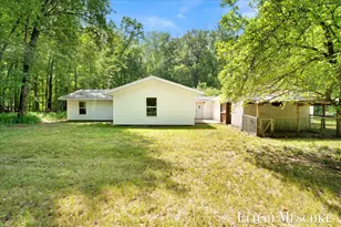 8938 Mackinaw Trail Dr, Howard City, MI 49329 - Photo 38