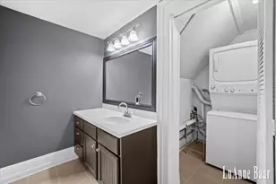 273 W Division St NE, Rockford, MI 49341 - Photo 38