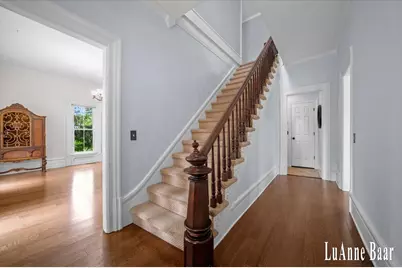 273 W Division Street NE, Rockford, MI 49341 - Photo 8