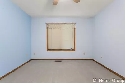 500 E Main Avenue #1, Zeeland, MI 49464 - Photo 28