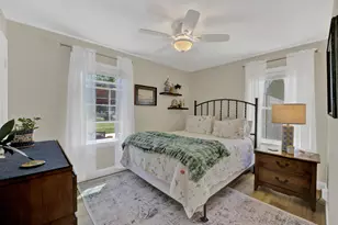 514 Edgell St, South Haven, MI 49090 - Photo 12