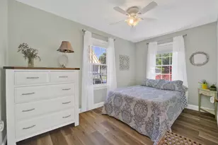 514 Edgell St, South Haven, MI 49090 - Photo 14