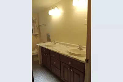 2098 Yorktown Drive, Ann Arbor, MI 48105 - Photo 14