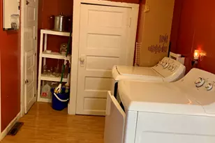 737 St Joseph St, Adrian, MI 49221 - Photo 10