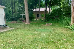 737 St Joseph St, Adrian, MI 49221 - Photo 34