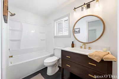 1050 Broadway Avenue NW, Grand Rapids, MI 49504 - Photo 16