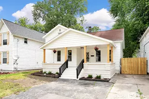1050 Broadway Ave NW, Grand Rapids, MI 49504 - Photo 1