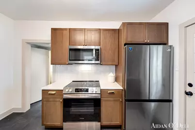 1050 Broadway Avenue NW, Grand Rapids, MI 49504 - Photo 12