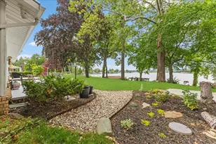 303 E Huron River Dr, Belleville, MI 48111 - Photo 20