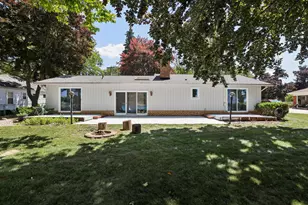 303 E Huron River Dr, Belleville, MI 48111 - Photo 14