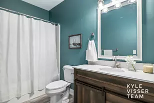 69 Lakeside Dr SE, Grand Rapids, MI 49506 - Photo 60