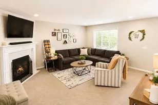 730 Splitrail Ave NW, Grand Rapids, MI 49504 - Photo 4