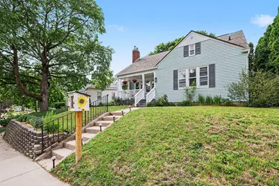 1855 Philadelphia Avenue SE, Grand Rapids, MI 49507 - Photo 2