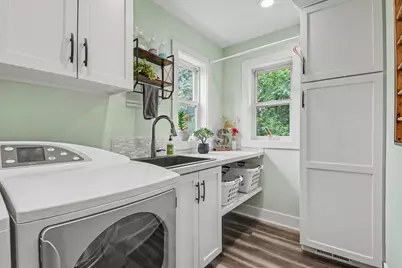 7214 Sundale Drive SE, Grand Rapids, MI 49548 - Photo 14