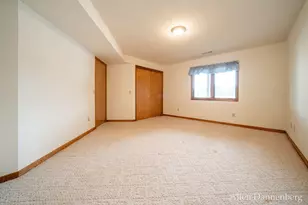 1946 Lakeview Dr, Zeeland, MI 49464 - Photo 38