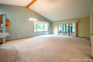 1946 Lakeview Dr, Zeeland, MI 49464 - Photo 8