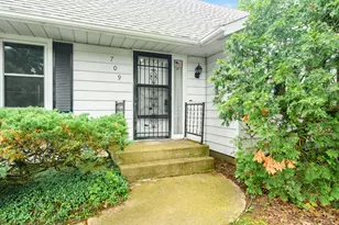 709 Brookside Dr, Otsego, MI 49078 - Photo 2