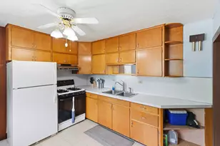 430 W Franklin St, Otsego, MI 49078 - Photo 8