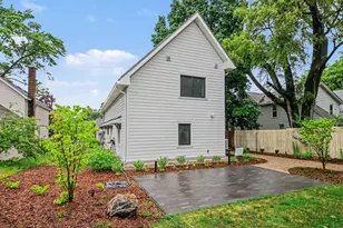 720 Eastern Ave NE, Grand Rapids, MI 49503 - Photo 28