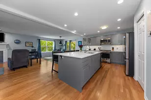 1692 Enclave Ln, Ann Arbor, MI 48103 - Photo 4