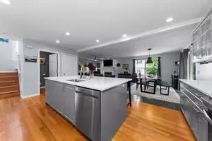 1692 Enclave Ln, Ann Arbor, MI 48103 - Photo 8