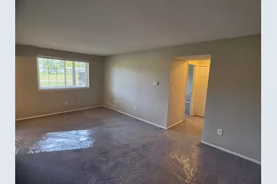 45290 Keding Street, Utica, MI 48317 - Photo 2