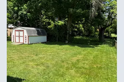 607 E North Street, Albion, MI 49224 - Photo 2